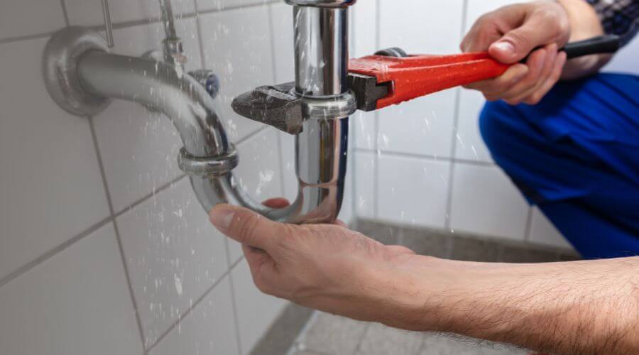 Expert burst pipe repair services in Bylas, AZ